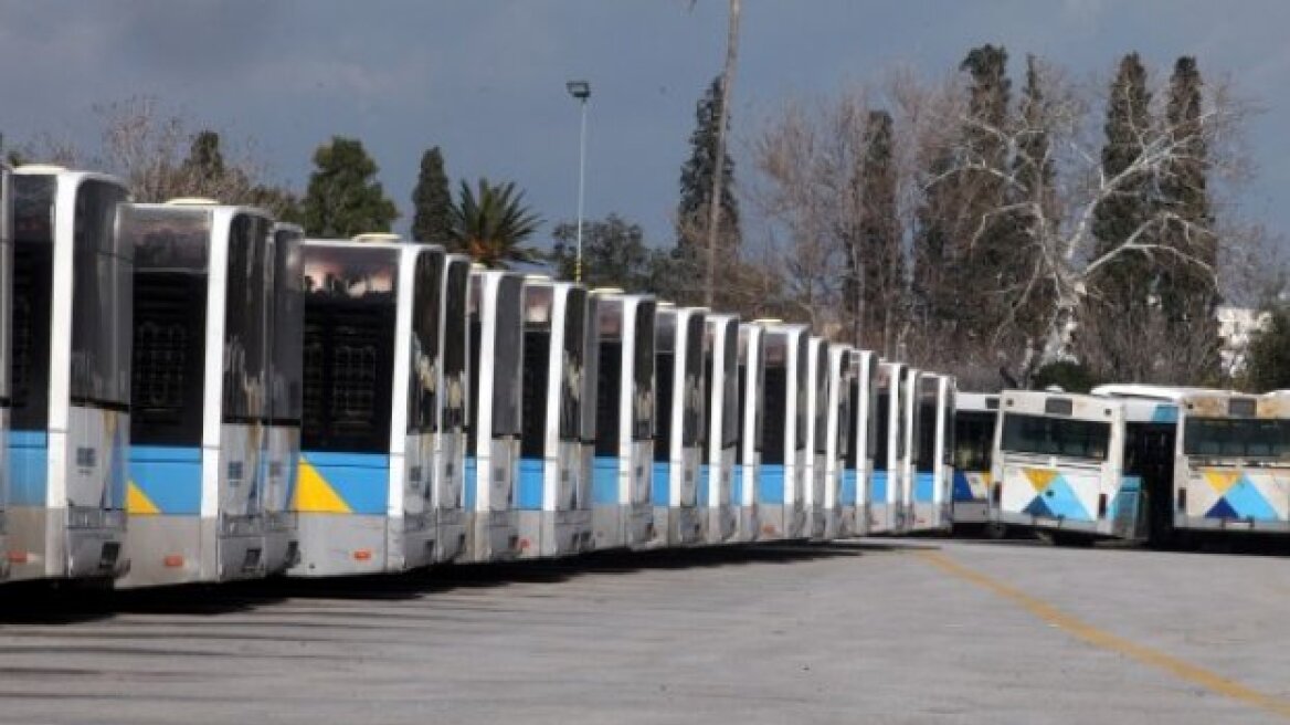 Απάτη εκατομμυρίων για λάστιχα με πλαστά δικαιολογητικά σε λεωφορεία και τρόλεϊ