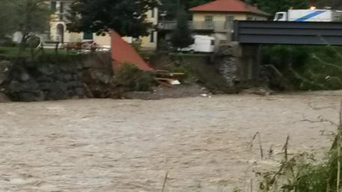 Ιταλία: Στους τέσσερις οι νεκροί από την κακοκαιρία