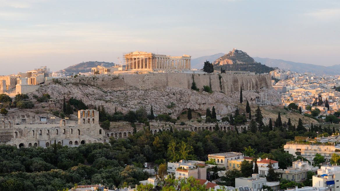 Πόσο ελκυστική βρίσκουν την Αθήνα οι ξενοδόχοι