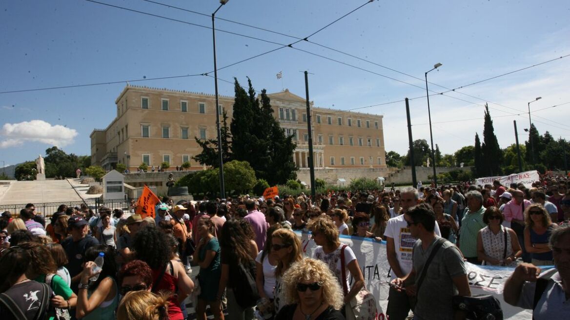 Ένα συλλαλητήριο για τρόικα και προϋπολογισμό από την ΓΣΕΕ την Κυριακή