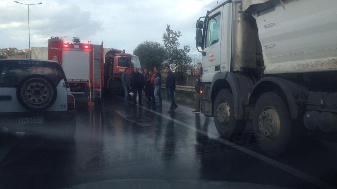 Τροχαίο στο σημείο της φονικής καραμπόλας στο Σχηματάρι