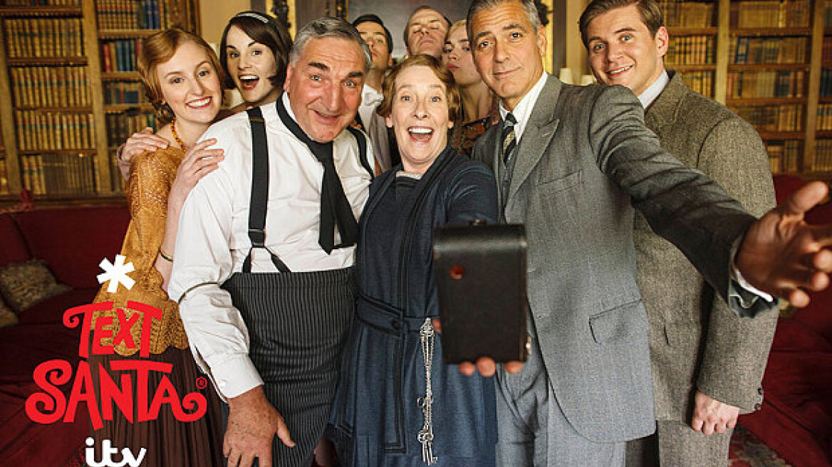 Δείτε τη selfie του Clooney με το cast του Downton Abbey