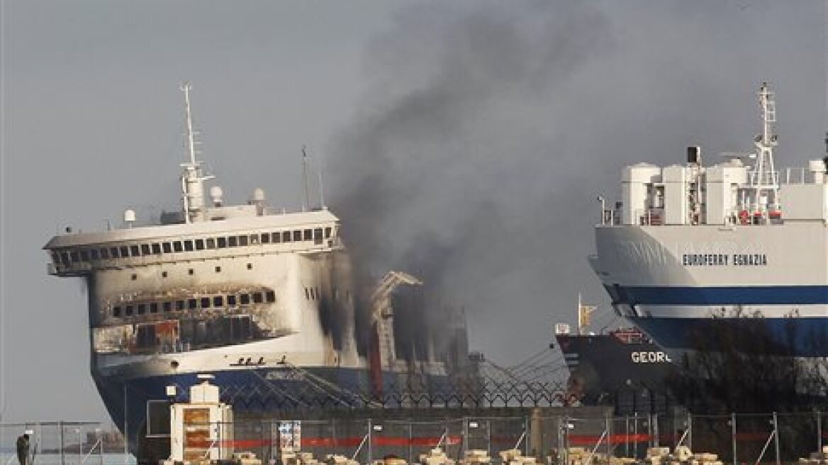 Έσβησαν όλες οι πυρκαγιές στο Norman Atlantic