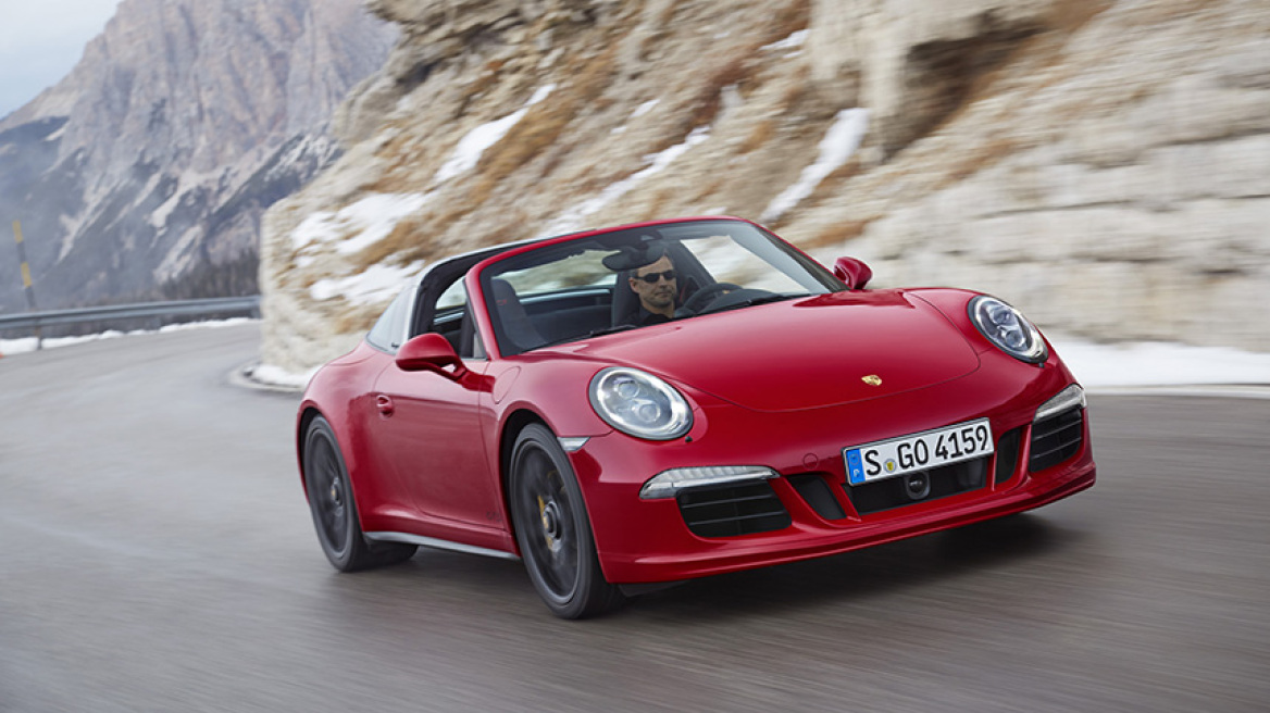 Στο Ντιτρόιτ η έκδοση GTS της 911 Targa