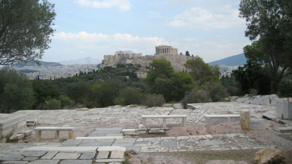 Προσωρινό πωλητήριο θα στηθεί στην Ακρόπολη