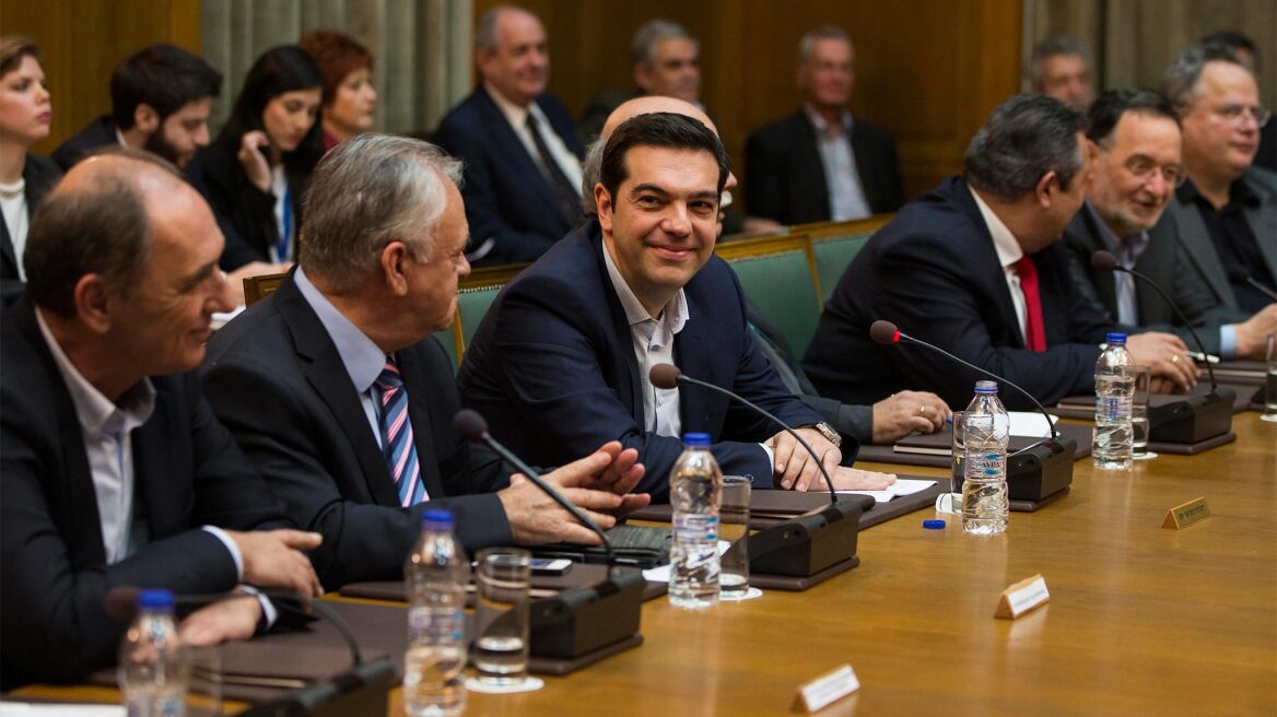 FT: Προϊόν διασταύρωσης του Σαλβαντόρ Αλιέντε με τη Ρόζα Λούξεμπουργκ ο Τσίπρας 