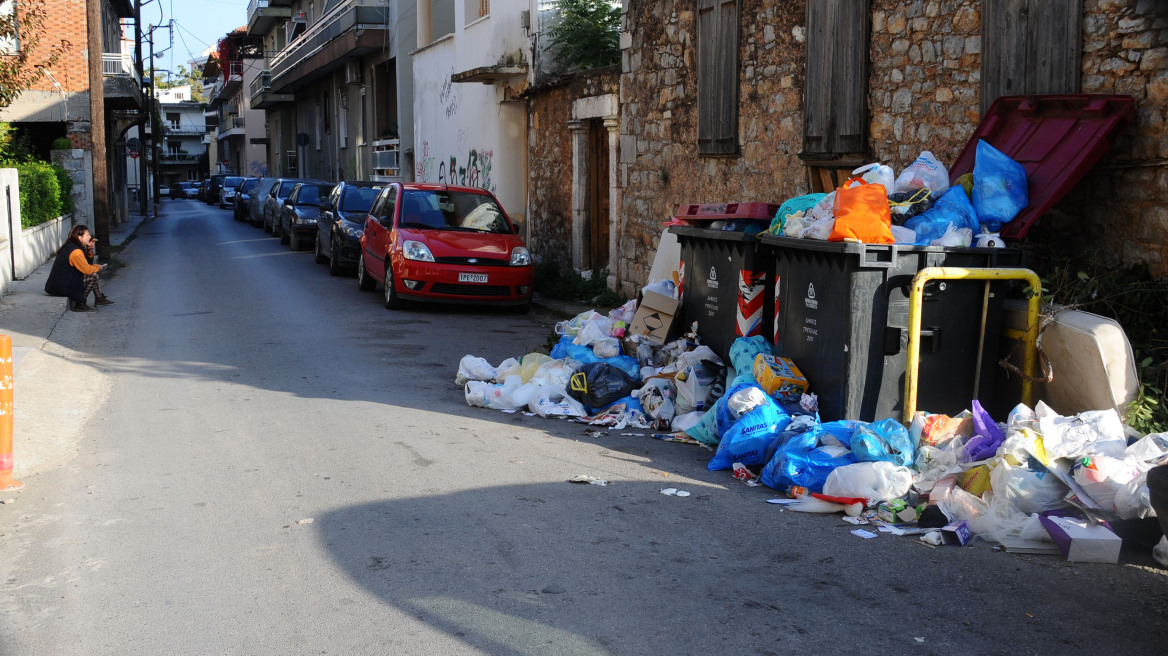 Τρίπολη: Δεν θα πάμε τα σκουπίδια στην Αθήνα