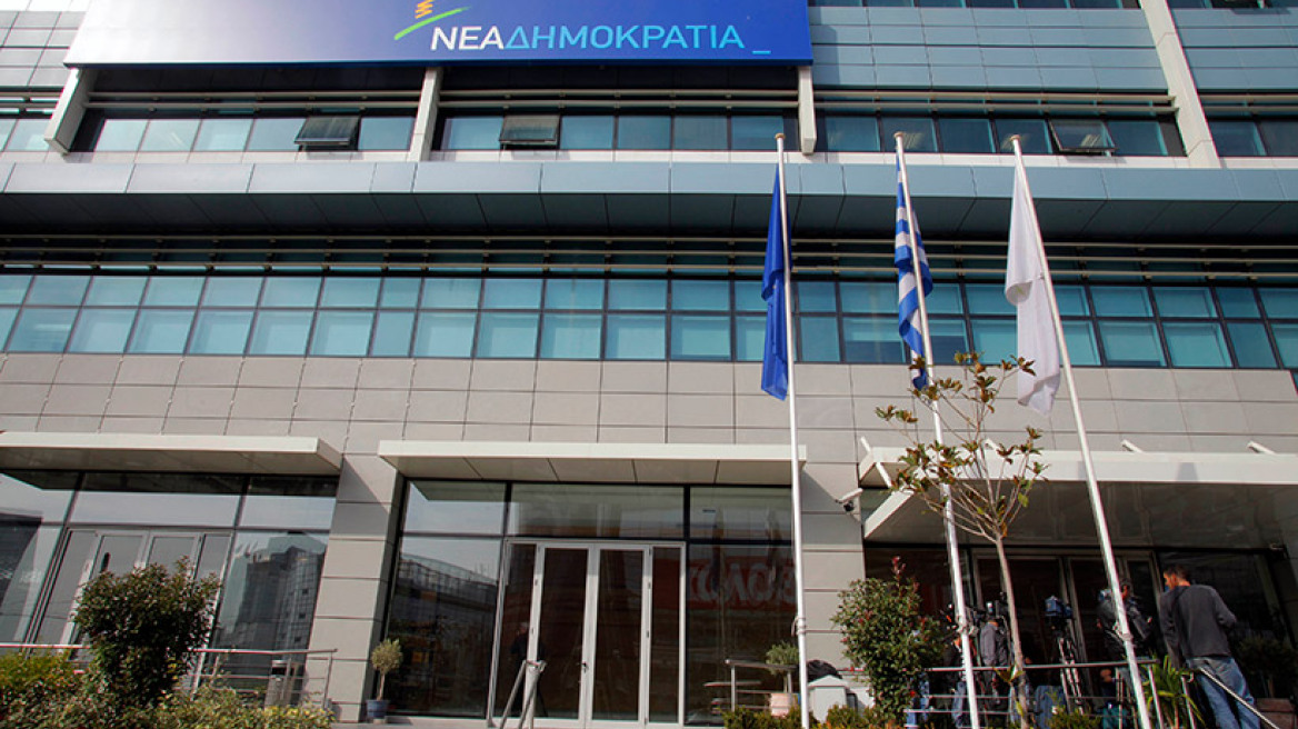  Κόντρα ΣΥΡΙΖΑ με τη ΝΔ και το ΠΑΣΟΚ για τη δίμηνη ή εξάμηνη παράταση του Μνημονίου