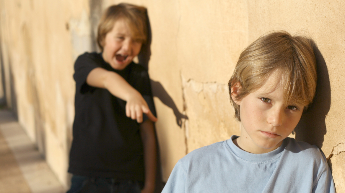 Bullying: Έφηβοι, εκφοβισμός, άσκηση βίας και τρόποι αντιμετώπισης στον «Ιανό»