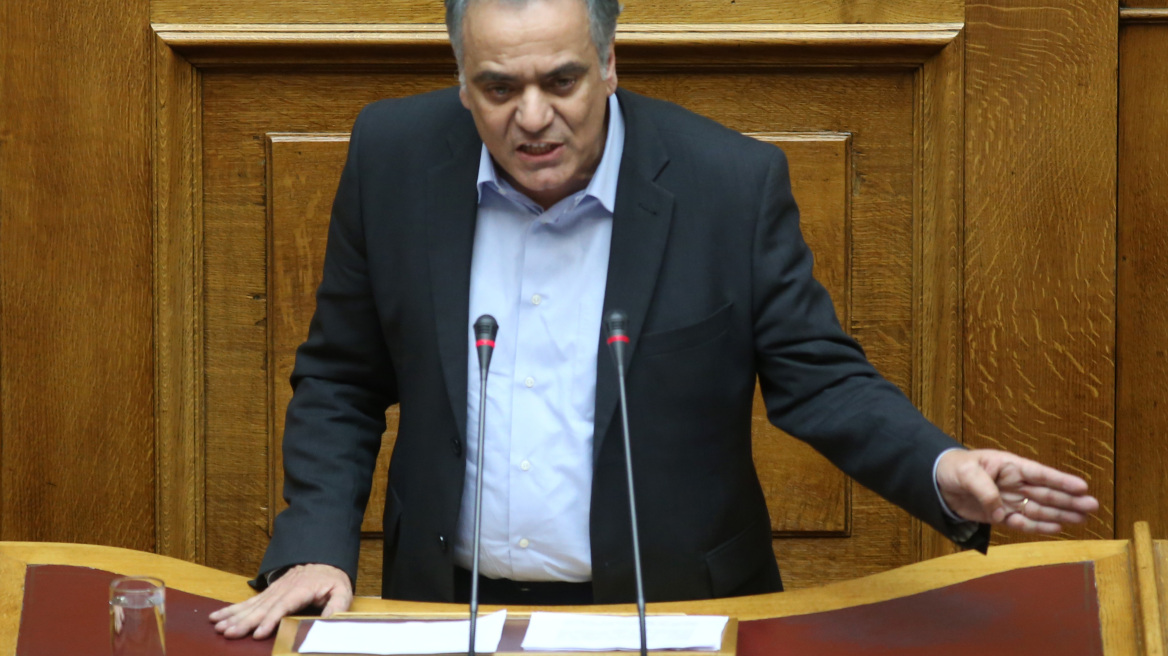 Σκουρλέτης: Οι εταίροι μας ζητούν να καταργήσουμε τη Δημοκρατία στην Ελλάδα