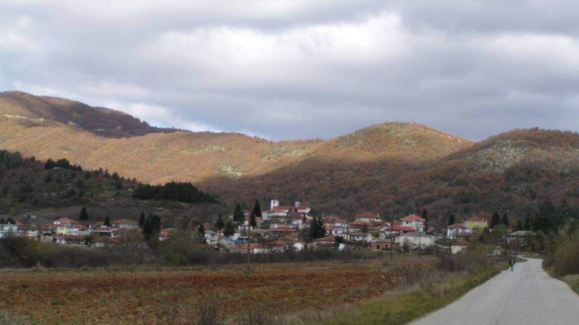 Δράμα: Εγκλωβισμένοι οι 20 κάτοικοι του οικισμού Θερμιά