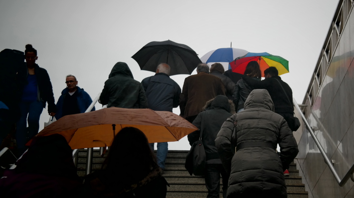 Σαββατοκύριακο με βροχές και καταιγίδες