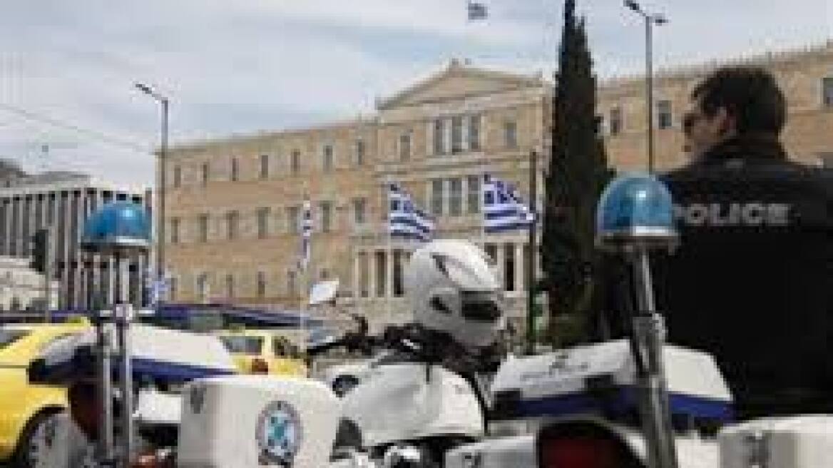 Κυκλοφοριακές ρυθμίσεις λόγω παρελάσεων