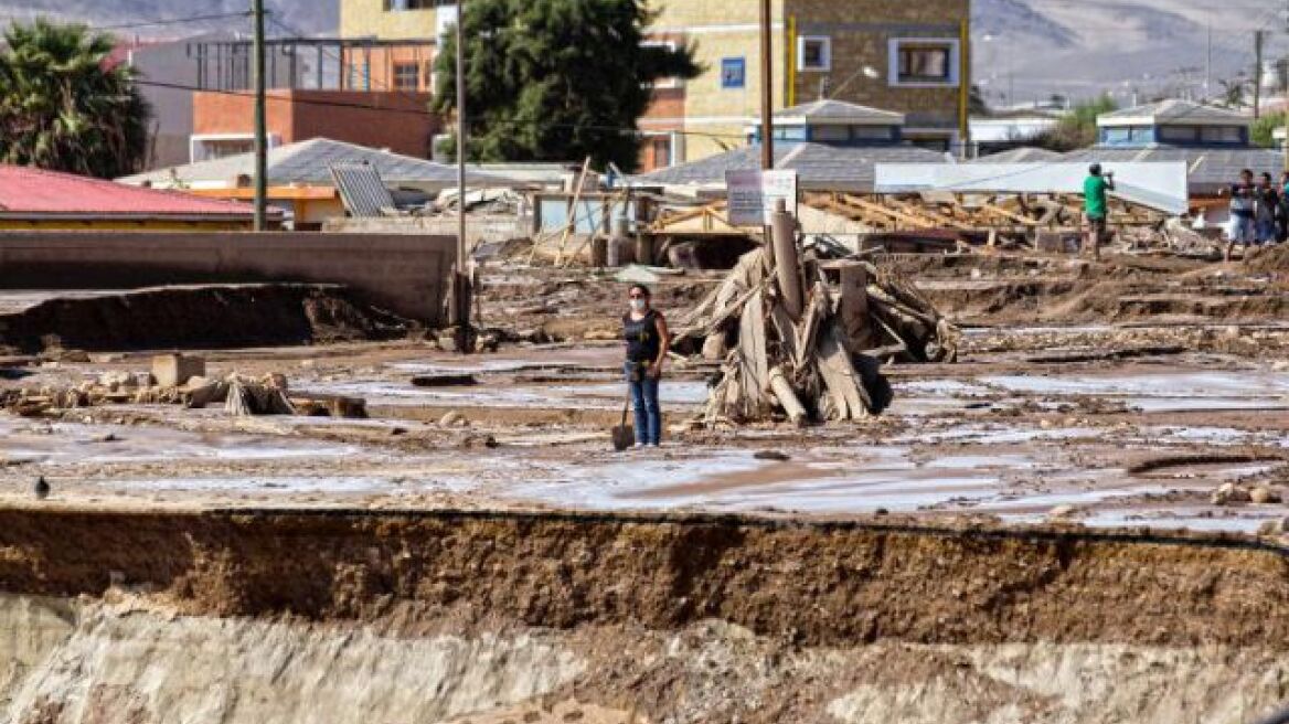 Χιλή: Τουλάχιστον 25 νεκροί από τις πλημμύρες και τις κατολισθήσεις