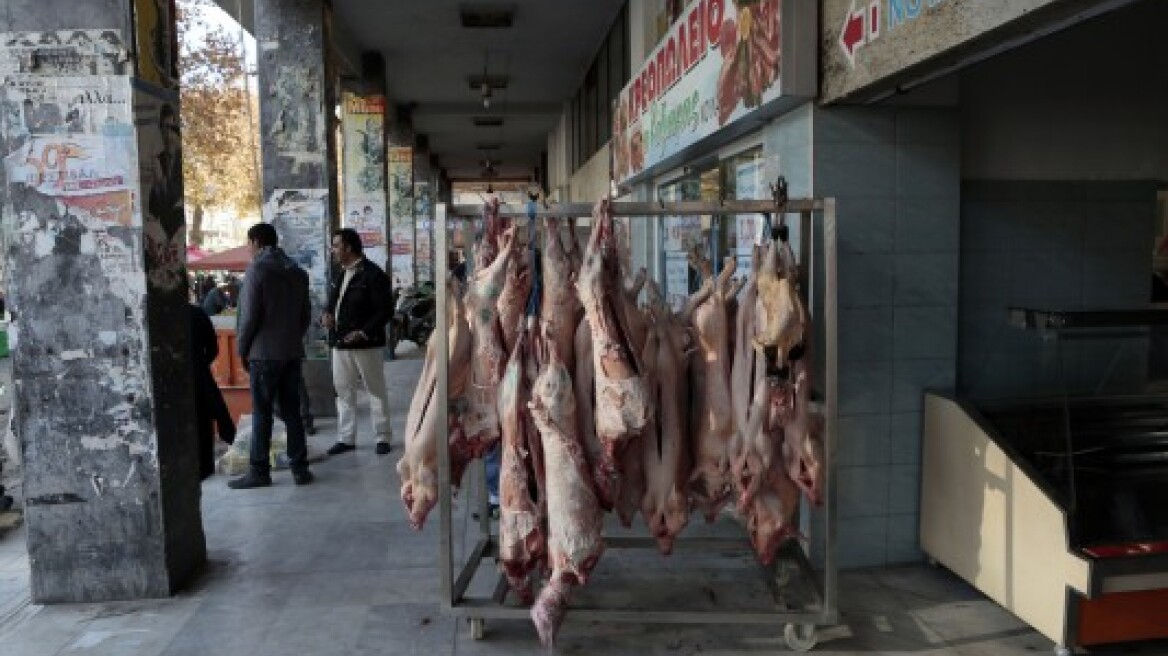 Ακατάλληλα προς κατανάλωση κρίθηκαν 59 αρνιά στην αγορά του Ρέντη 