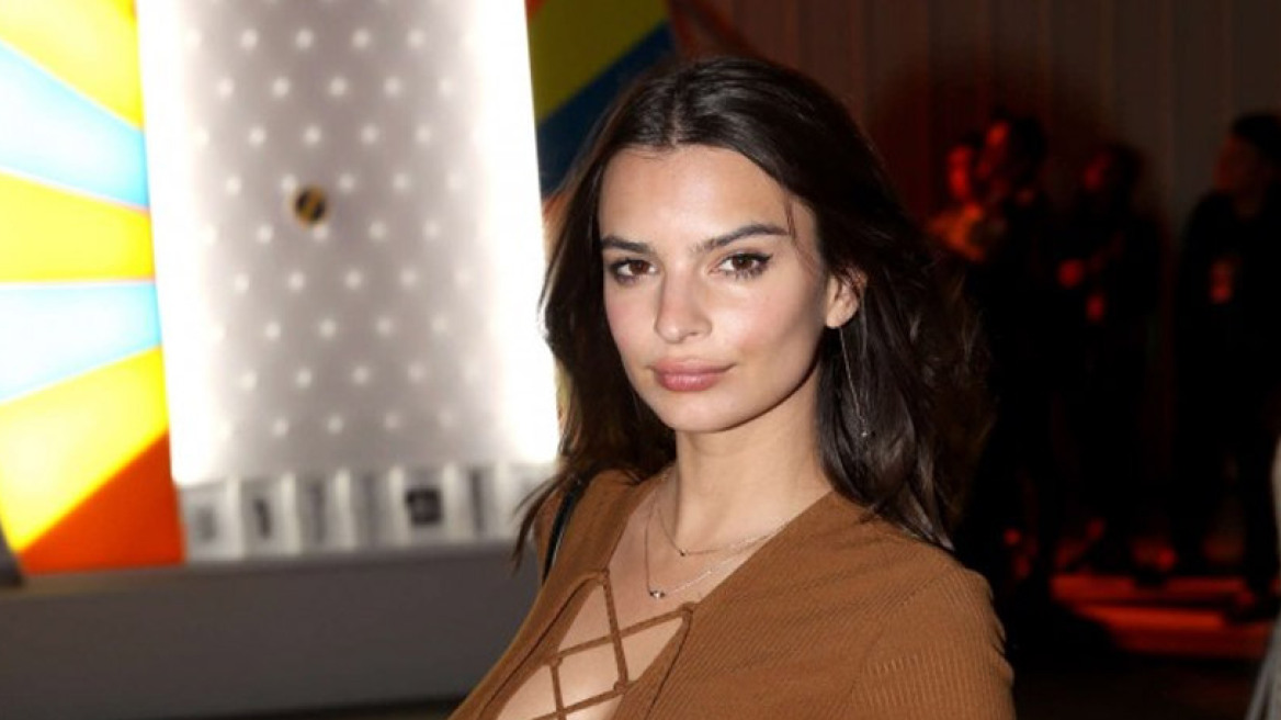 Emily Ratajkowski: Με μπούστο που σκοτώνει