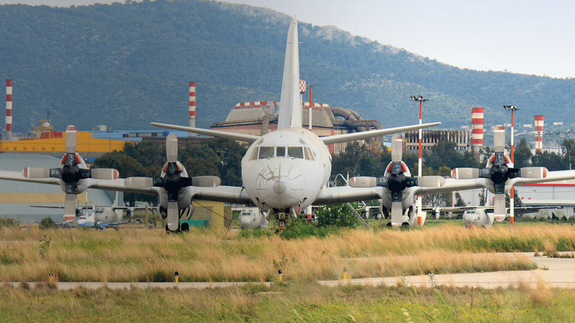 50 ετών σαπάκια πεταμένα στην Ελευσίνα