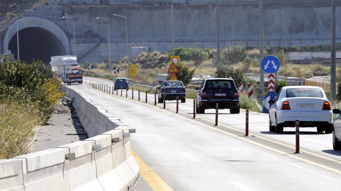 Εκτροπή κυκλοφορίας σε τμήμα της Κορίνθου - Πατρών το βράδυ της Δευτέρας