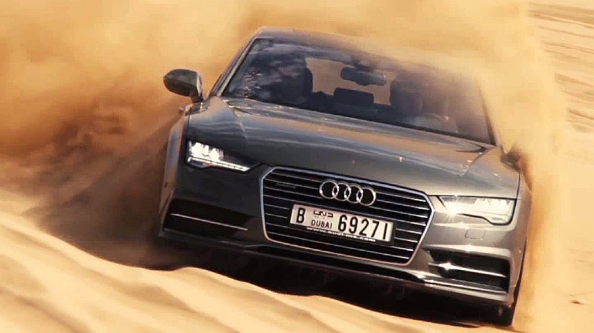 Παιχνίδια με το Audi A7 στην άμμο! (vid)