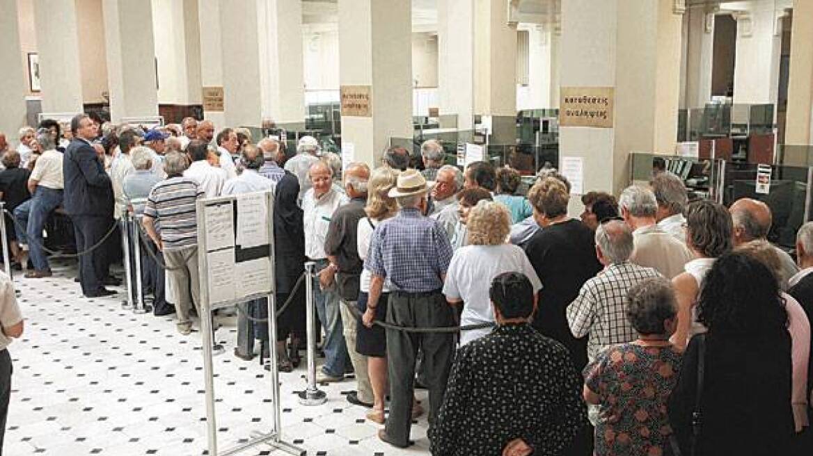 Στρατούλης: Οι συντάξεις καθυστερούν, λόγω προβλήματος στο ΔΙΑΣ