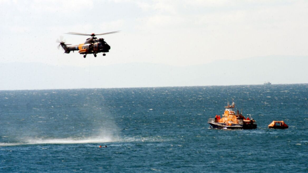 Κέρκυρα: Πρωτοφανής κινητοποίηση για ακυβέρνητο φουσκωτό