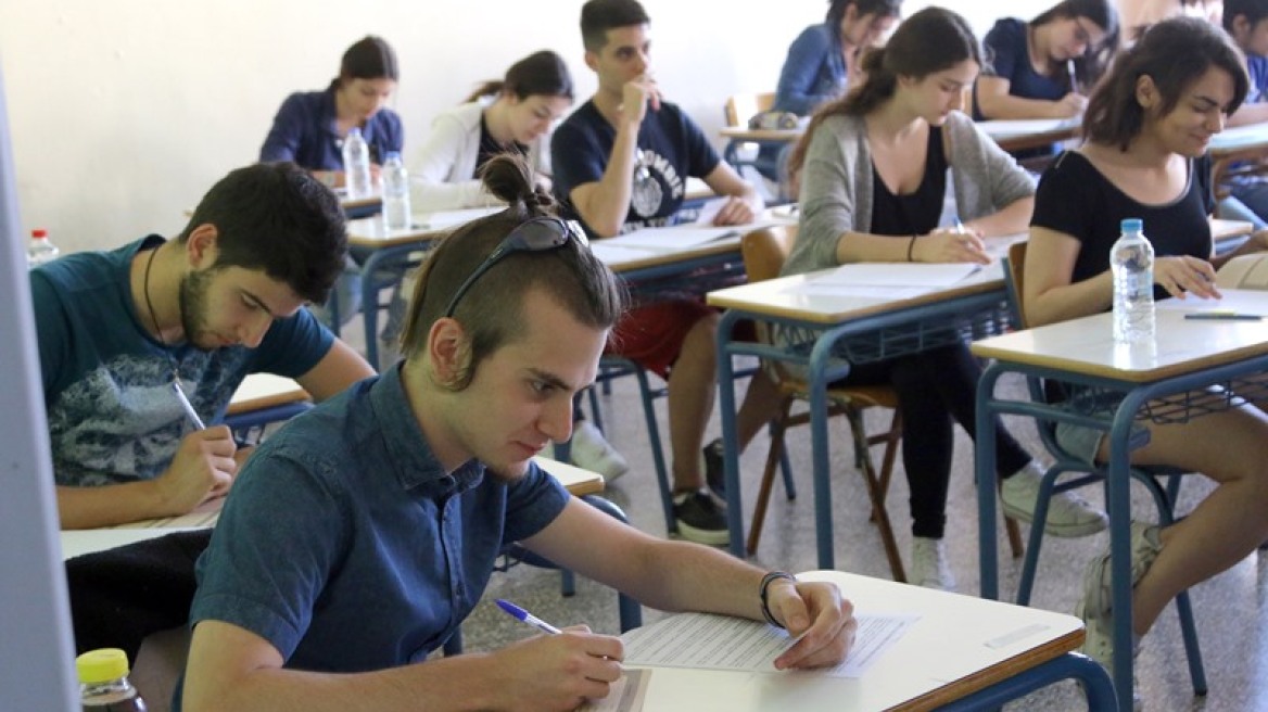 Πανελλαδικές: Διαβάστε τις απαντήσεις σε Ιστορία,Φυσική, Μαθηματικά και Βιολογία