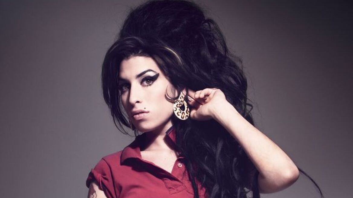 H Amy Winehouse «ξαναζεί» στην μεγάλη οθόνη