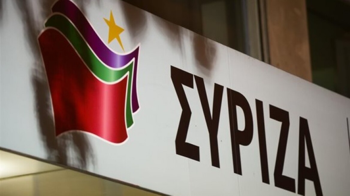 Επίθεση σε γραφεία του ΣΥΡΙΖΑ και της Χρυσής Αυγής