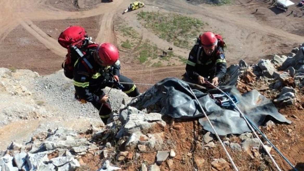 Σώα και αβλαβής η τουρίστρια που είχε εγκλωβιστεί στους Δελφούς 