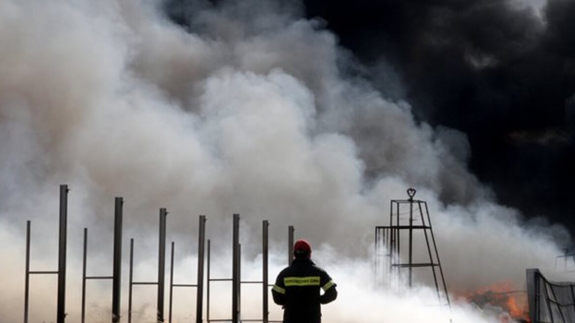 Ασπρόπυργος: Υπό έλεγχο η φωτιά