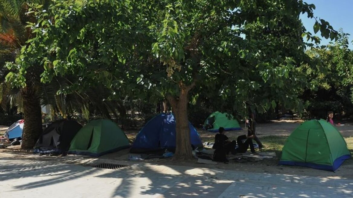 Σύσκεψη για τους πρόσφυγες στην Περιφέρεια Αττικής