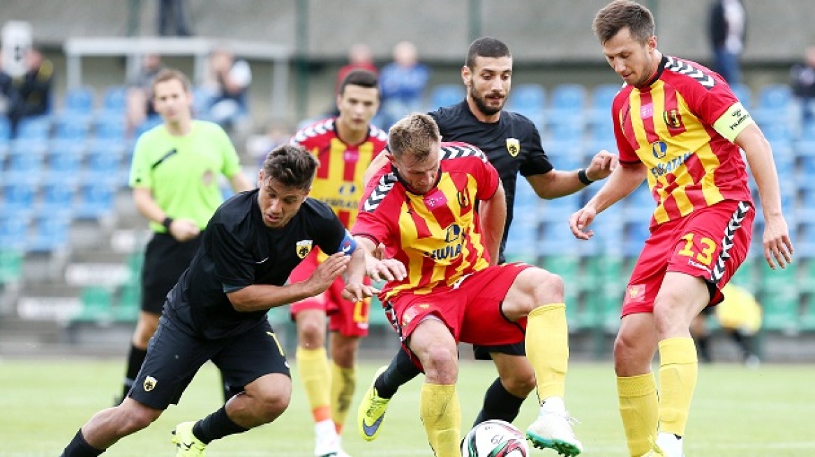 ΑΕΚ-Κορόνα Κιέλτσε 2-0: Όργια στο β' ημίχρονο από Βάργκας και... Μάκη!