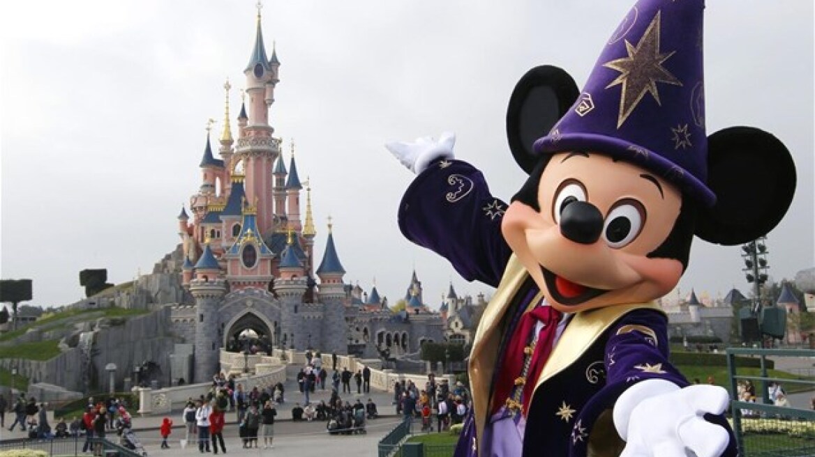 Η Κομισιόν ερευνά την Disneyland  για χρεώσεις ανάλογα με την... εθνικότητα! 