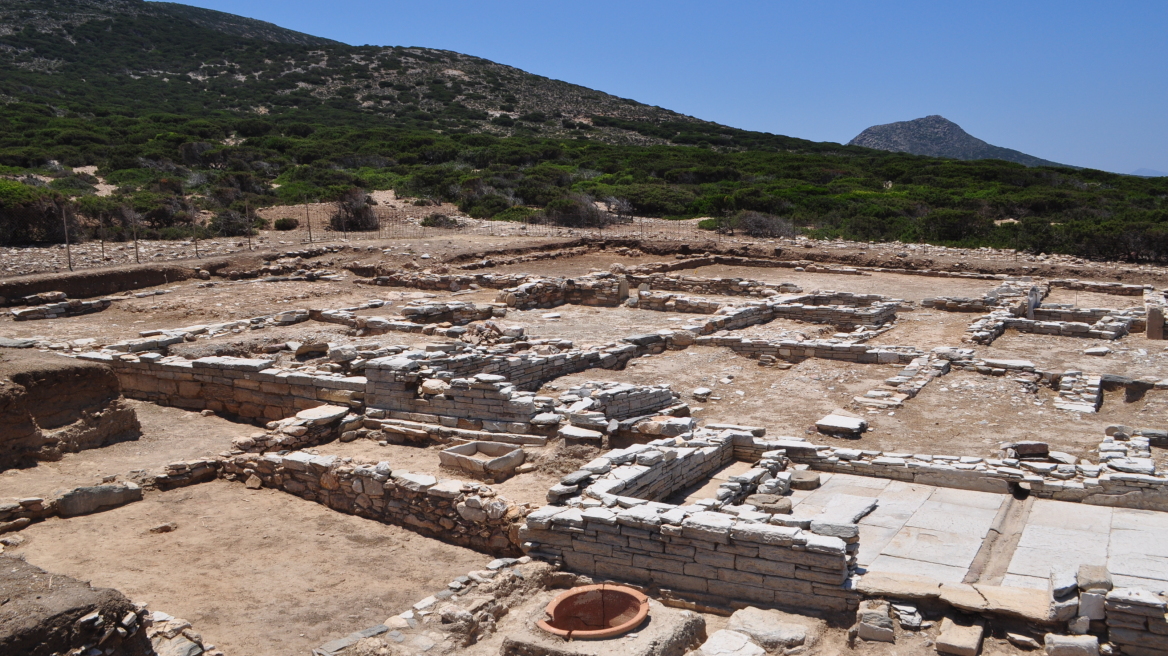 Νέα αρχαιολογικά ευρήματα στο Δεσποτικό φανερώνουν Απολλώνιο ναό