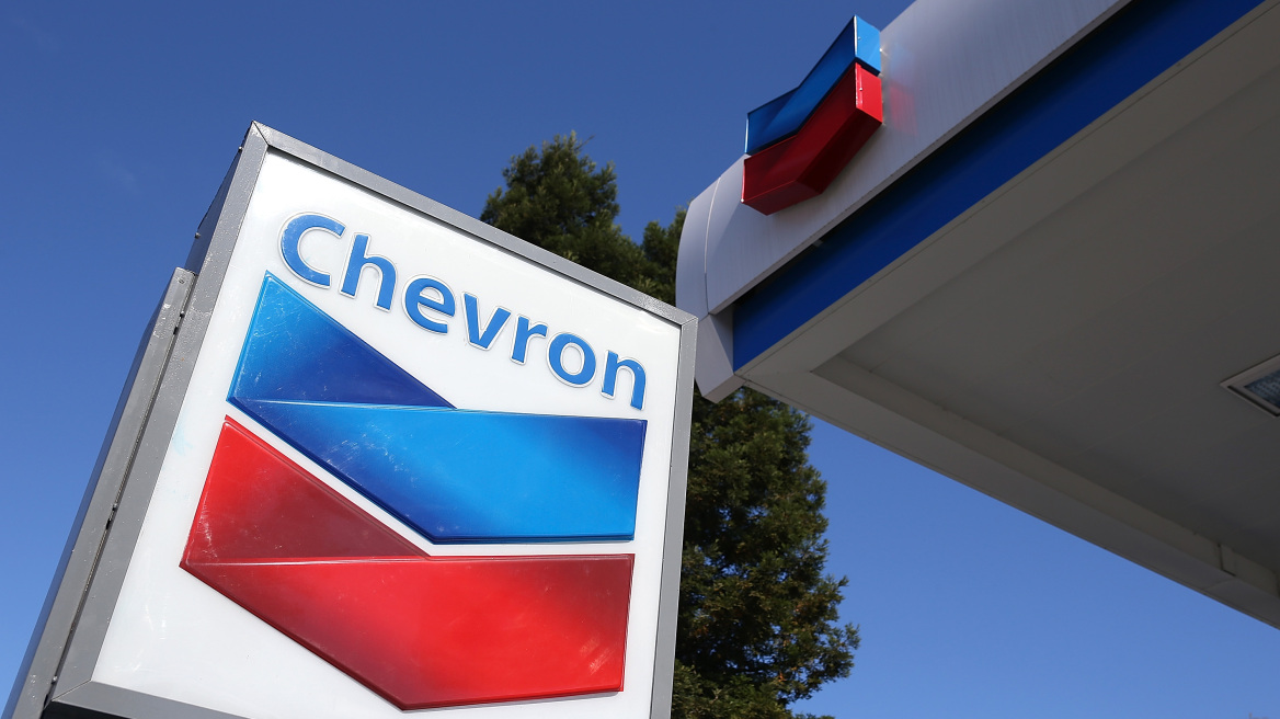 Chevron: Απολύει 1.500 εργαζόμενους λόγω του φθηνού πετρελαίου