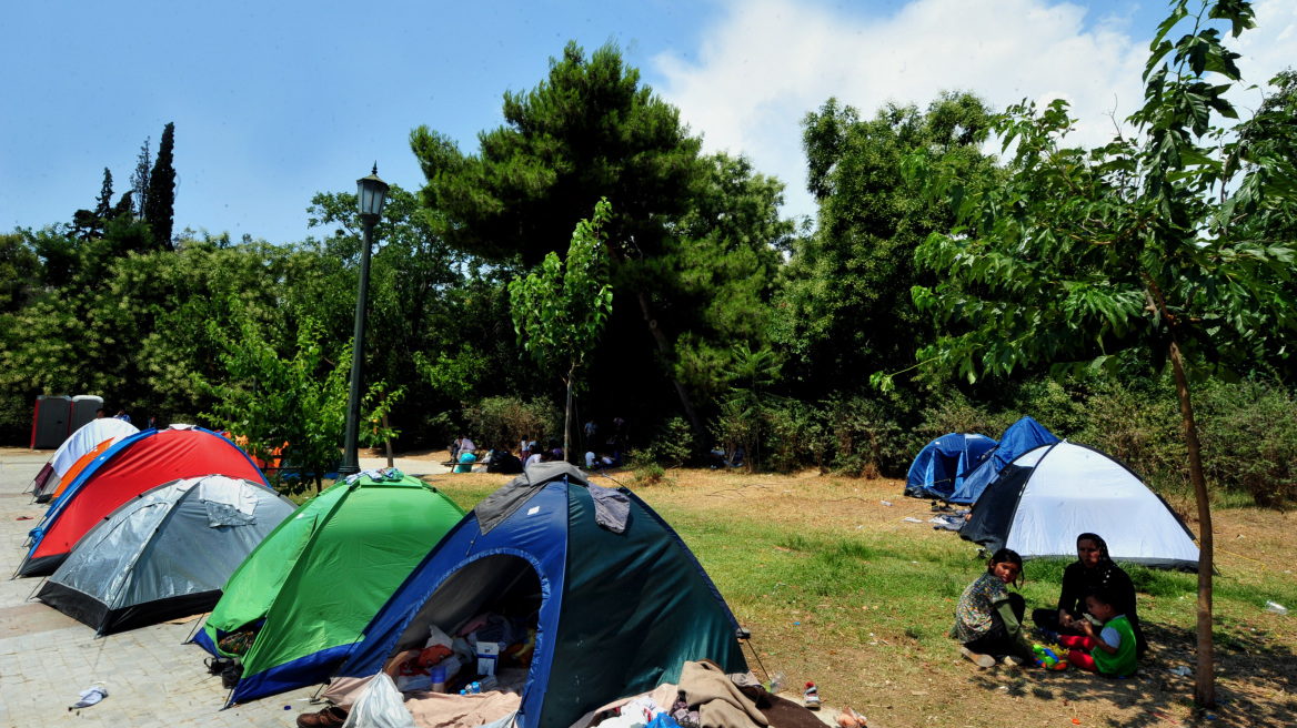 Τσίπρας: Θέμα ωρών η λύση για τους πρόσφυγες στο Πεδίο του Άρεως