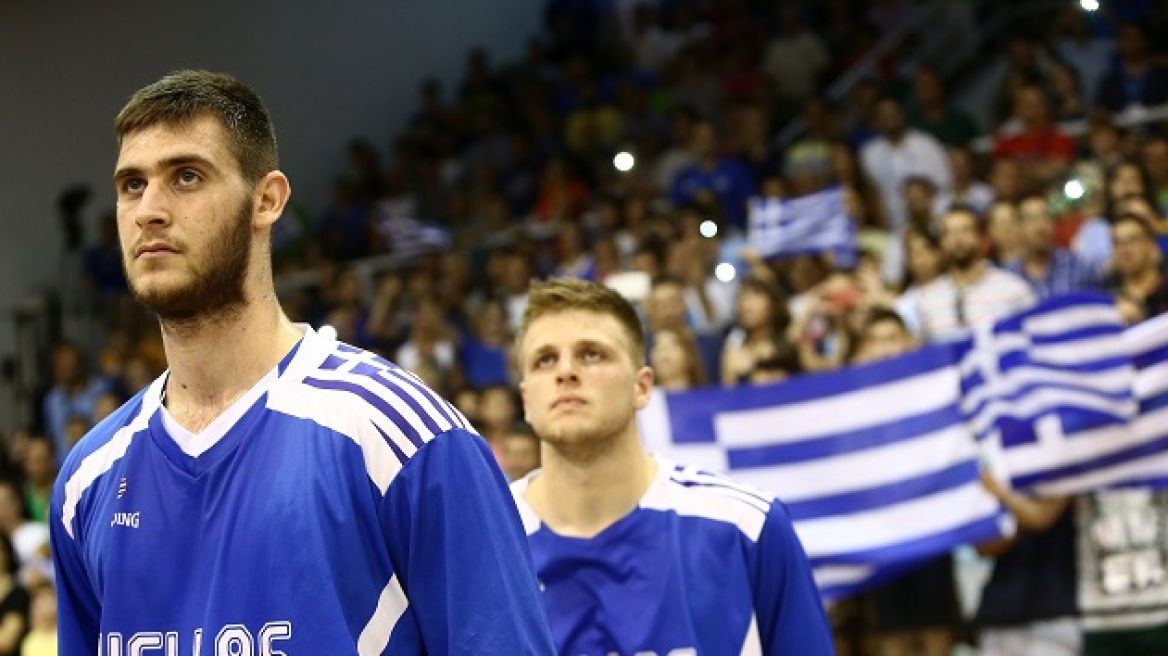 MVP ο Χαραλαμπόπουλος, στην κορυφαία πεντάδα και ο Παπαγιάννης