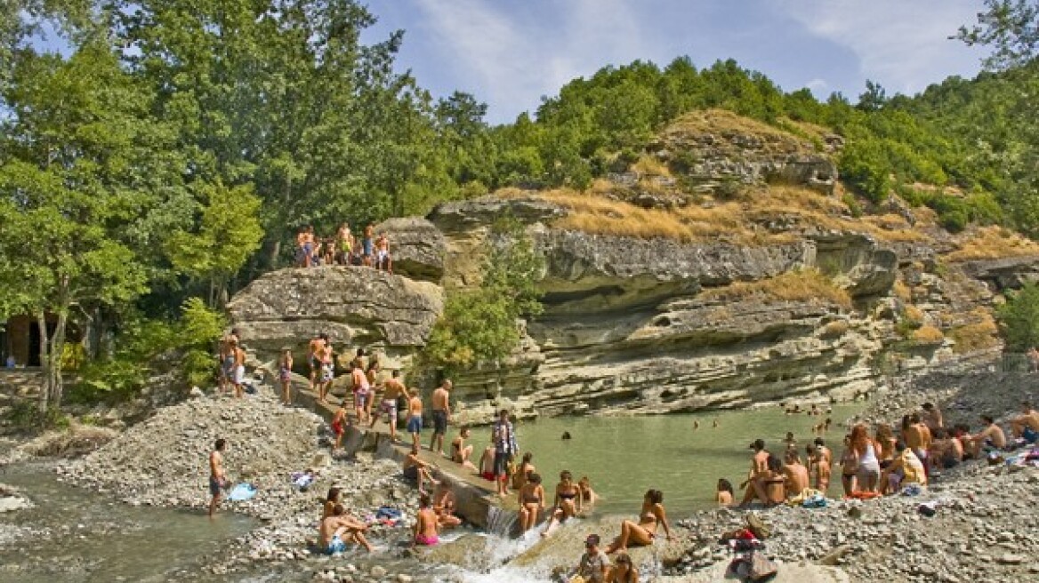 «Σαφάρι» για ναρκωτικά σε river party της Δράμας