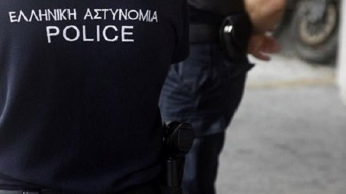 Εντατικές έρευνες της ΕΛΑΣ στην Κρήτη για τους νταήδες που ξυλοκόπησαν αστυνομικό