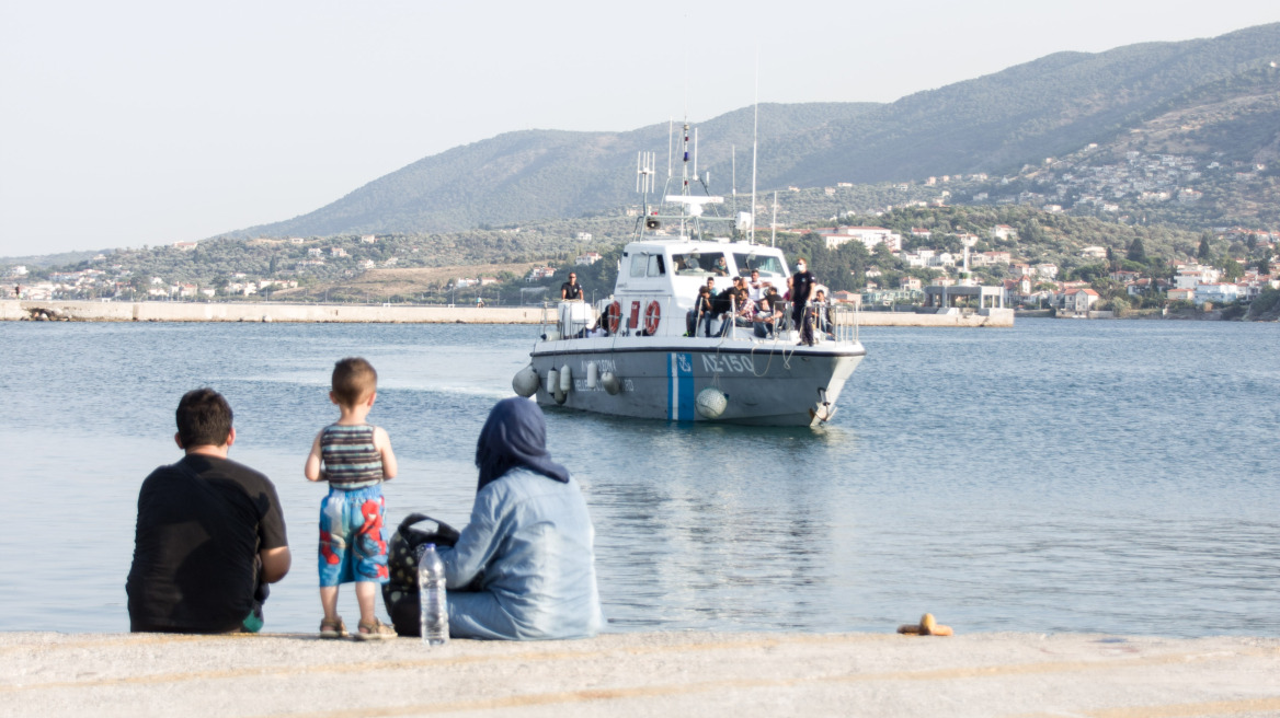 Αγνοείται 15χρονος μετανάστης μετά από ανατροπή ταχύπλοου