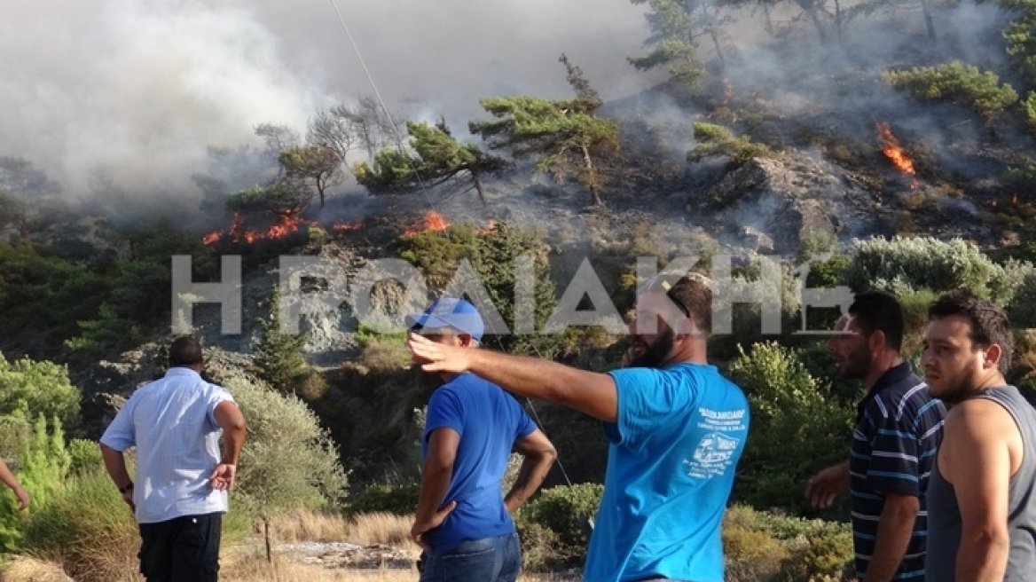 Μεγάλη πυρκαγιά στη Ρόδο - Δείτε φωτογραφίες 