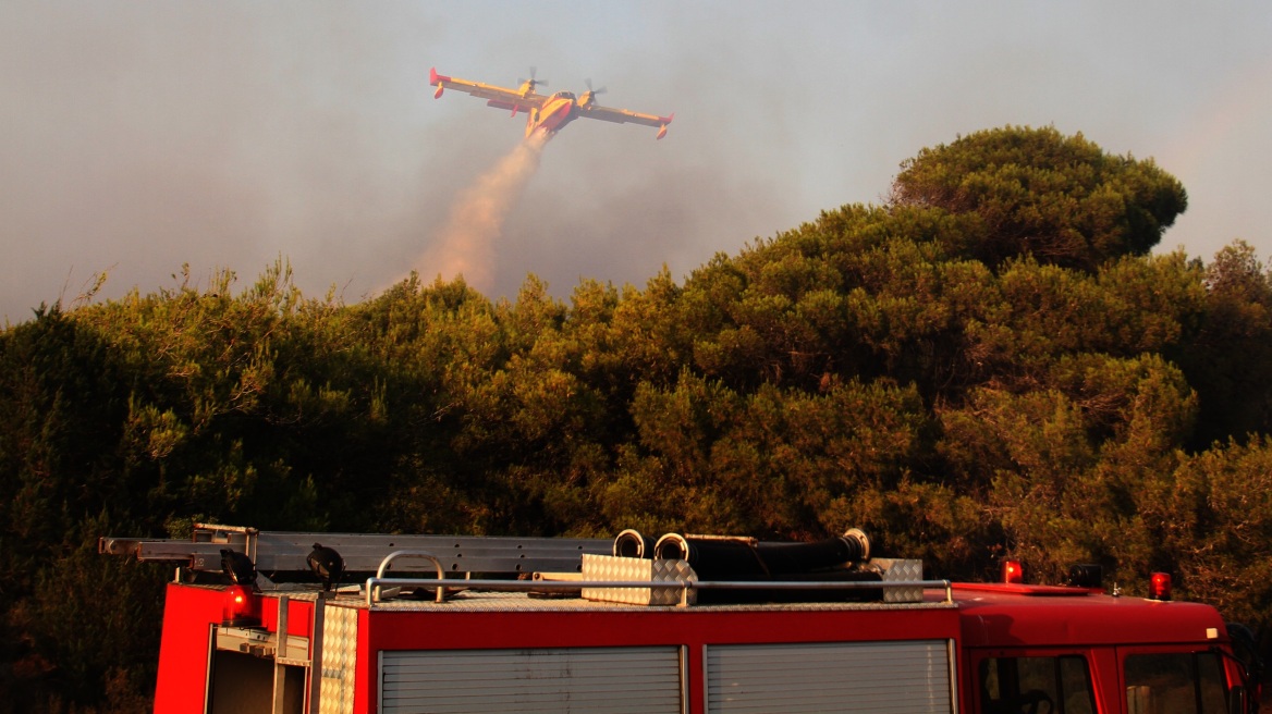 Συνελήφθησαν δύο άτομα για την πυρκαγιά στην Καλλιθέα Ξυλοκάστρου