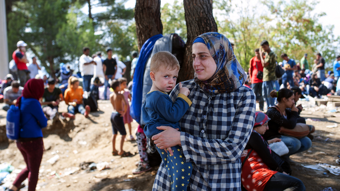 Η Σλοβακία δέχεται να φιλοξενήσει μόνο 200 χριστιανούς πρόσφυγες και όχι μουσουλμάνους! 