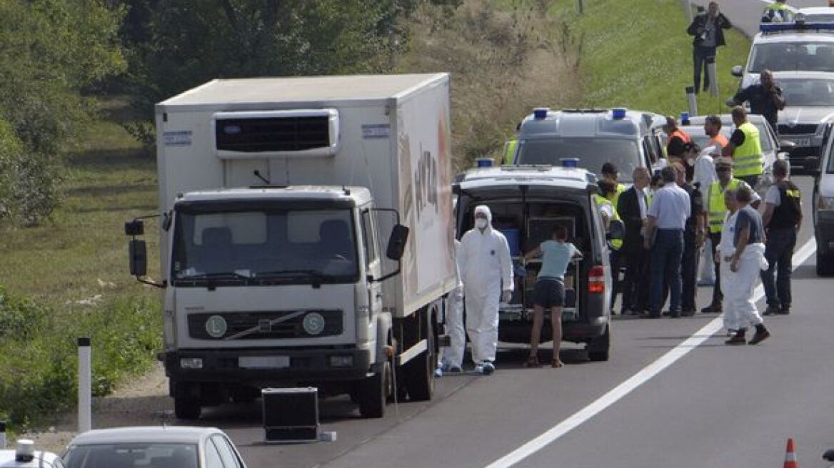 Αυστρία: Ουρές είκοσι χιλιομέτρων στα σύνορα με την Ουγγαρία