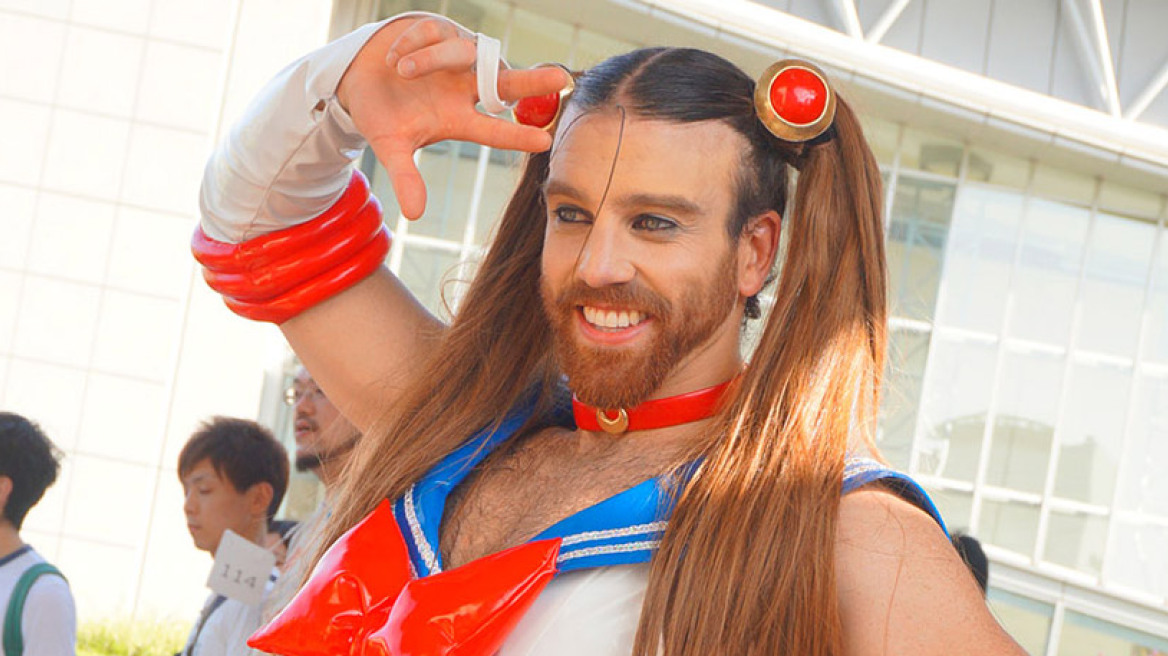 Ladybeard: Ο Αυστραλός παλαιστής-τραβεστί που έγινε «ποπ είδωλο» στην Ιαπωνία