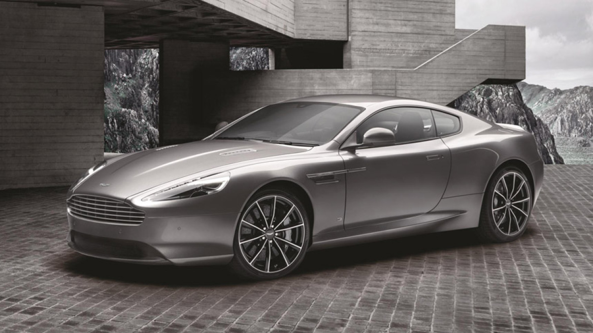 O Τζέιμς Μποντ αποκτά επιτέλους τη... δική του Aston Martin