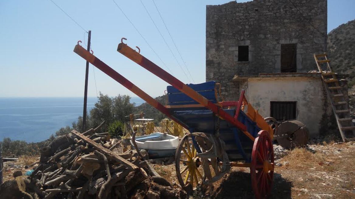 Μεσσηνιακά παράλια - Λακωνική Μάνη: «Ατόφια ομορφιά»