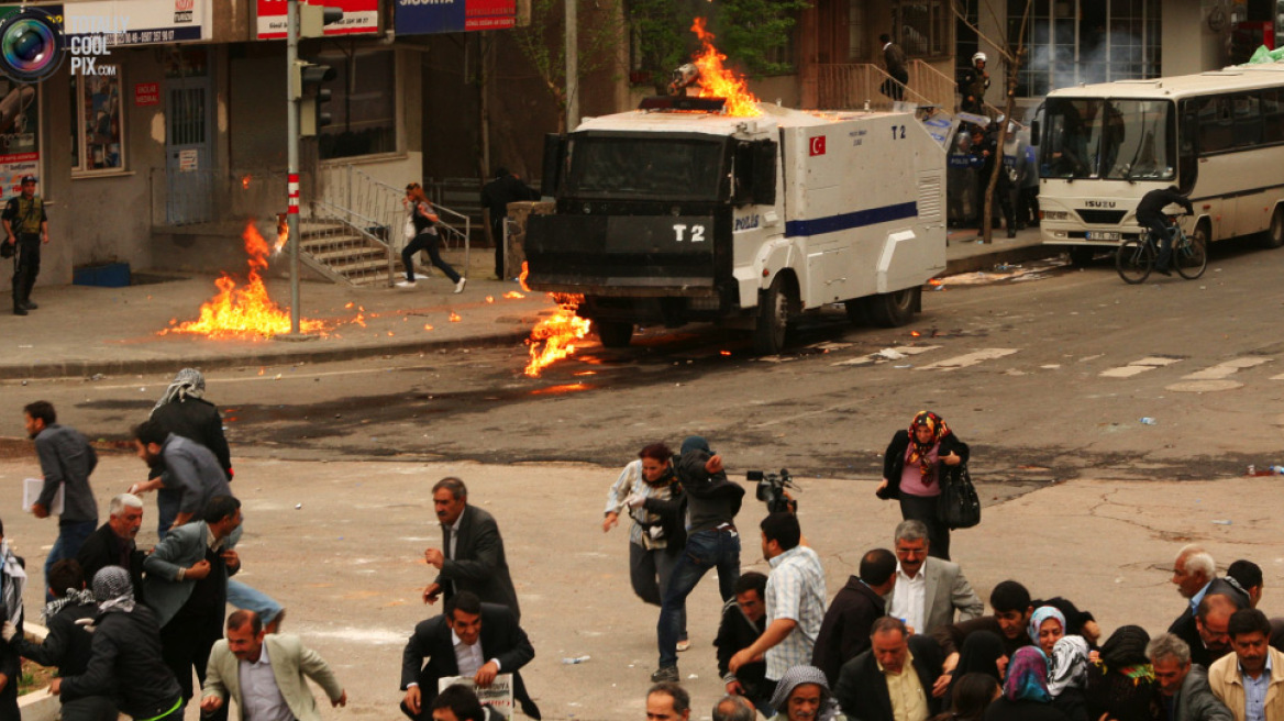 Τουρκία: Τέσσερις πολίτες σκοτώθηκαν σε συγκρούσεις μεταξύ στρατού και Κούρδων ανταρτών