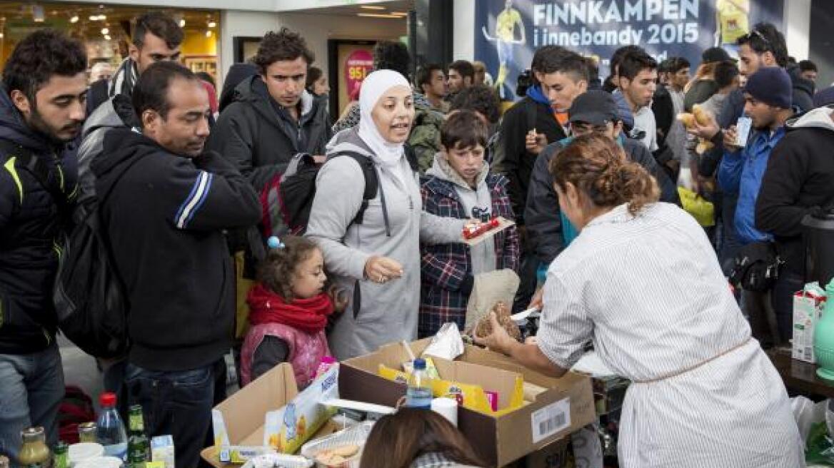 Η Σουηδία έφτασε στα όριά της: Δεν έχουμε πού αλλού να στεγάσουμε πρόσφυγες