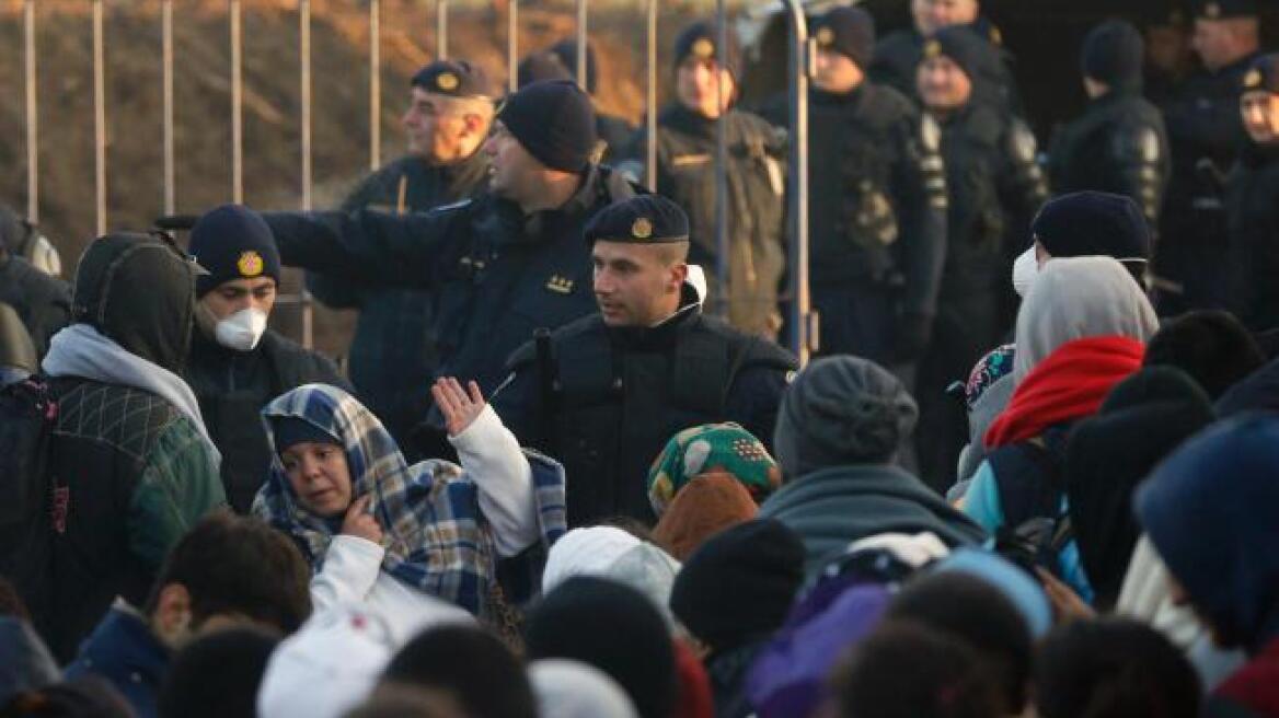 Χάος από πυρκαγιά σε προσφυγικό καταυλισμό στη Σλοβενία